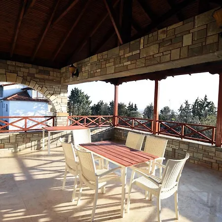 Ktima Marmaro Villa *