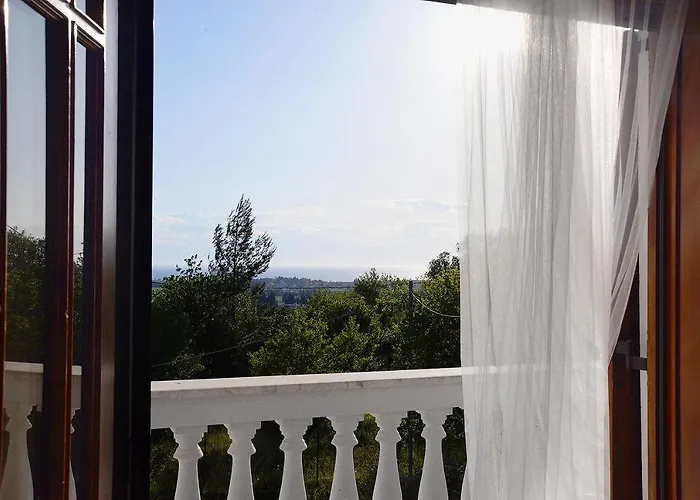 Ktima Marmaro Villa *