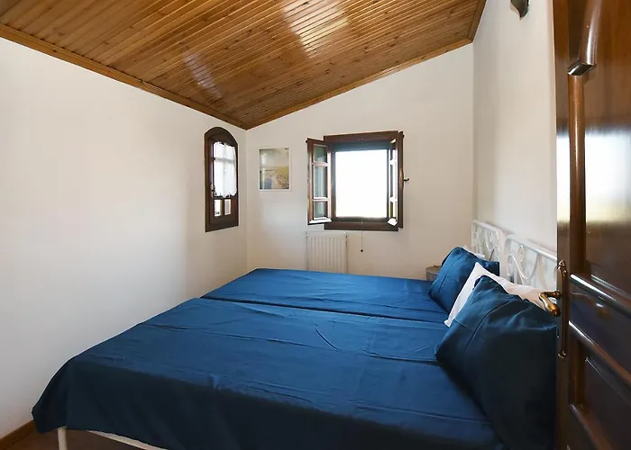 Vila Ktima Marmaro *